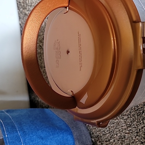 Lock n Lock Kitchen Nwot Locknlock Christmas Container And Jean